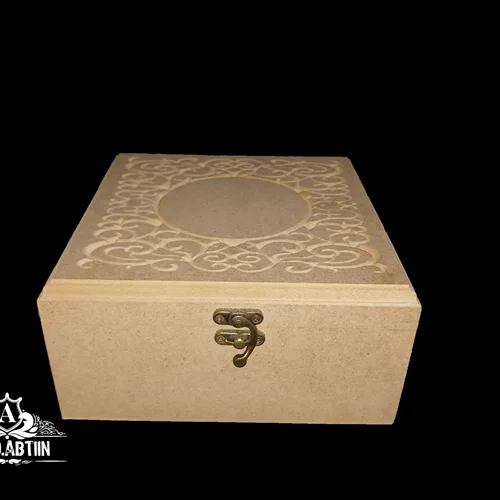 جعبه چوبی خام منبت 20در20ارتفاع 10